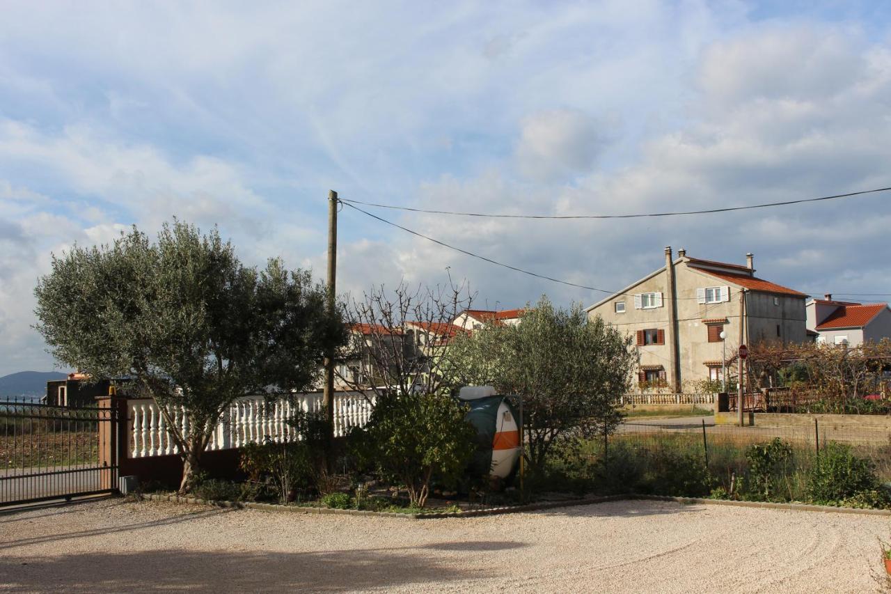 Apartment Leon Zadar Exterior photo